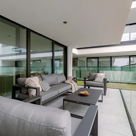 Huswell - Modern With View Over The Old Marina *