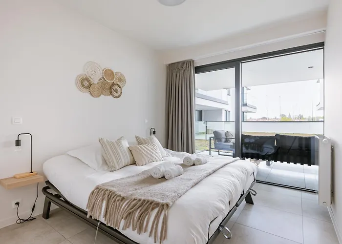 Huswell - Modern With View Over The Old Marina Apartment