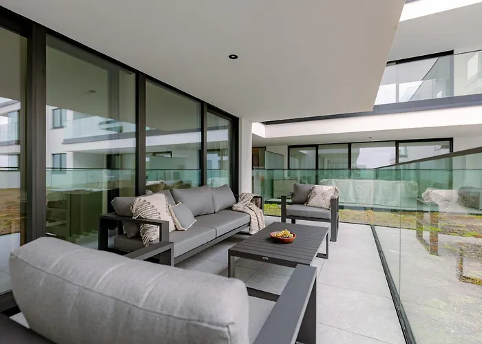 Huswell - Modern With View Over The Old Marina *