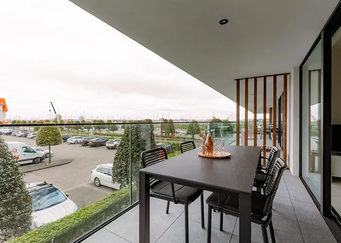 Huswell - Modern With View Over The Old Marina Apartment *
